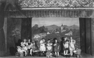 Coswig? Theateraufführung von Kindern
