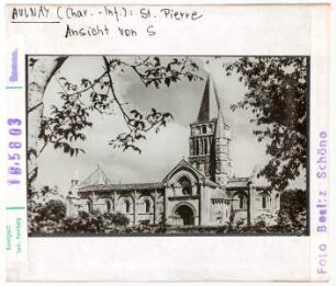Aulnay, St. Pierre: Ansicht von Süden
