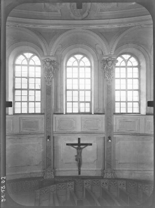 Burkhardswalde-Weesenstein (Müglitztal-Weesenstein). Schloß. Burgkapelle (1738-1741; J. G. Schmidt). Inneres