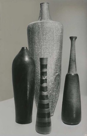 Vasen von Margarete Frauer, Ingeborg Ashoff, Bruno Ashoff und Heinz H. Engler