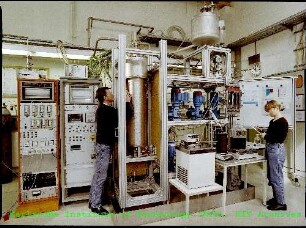 Versuchsanlage zur Zersetzung wässriger Schadstoffe in überkritischem Wasser (SUWOX) am Institut für Kern- und Energietechnik (IKET)