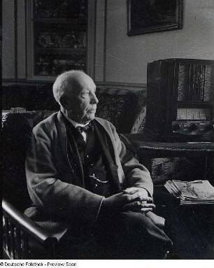 Portraitserie Richard Strauss : Strauss, Richard (1864-1949; Komponist, Dirigent). Garmisch-Partenkirchen, 1931