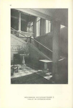 Wohnhaus Victoriastrasse 7. Halle im Erdgeschoss