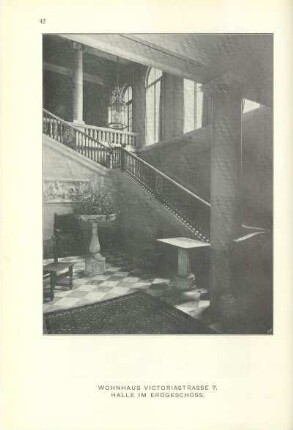 Wohnhaus Victoriastrasse 7. Halle im Erdgeschoss