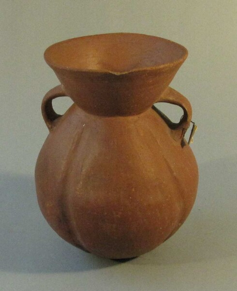 Clay vessel