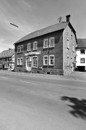 Ehem. Gasthaus zur Linde (Gasthof); Schotten, Hauptstraße 18