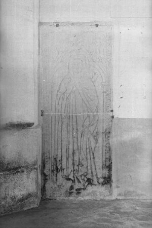 Grabstein eines Abtes