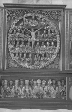 Wolframs-Eschenbach: linker Seitenaltar Rosenkranzrelief, 14 Nothelfer, Liebfrauenmünster