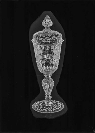 Deckelpokal (mit 4 Jahreszeiten-Medaillons) aus Schloß Moritzburg