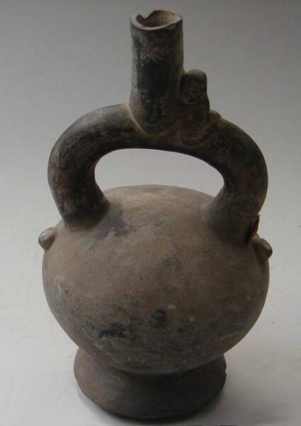 Clay vessel