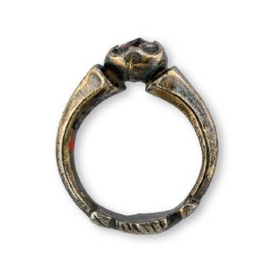 Fingerring