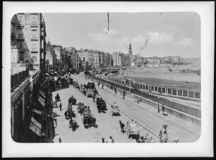Neapel, Italien. Strada Marina