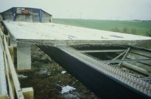 Schrote-Talbrücke Schalwagen