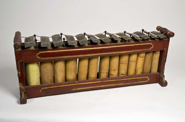 gender barung (gamelan, pélog)