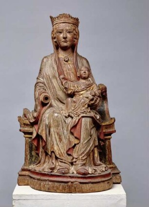 Sitzende Muttergottes