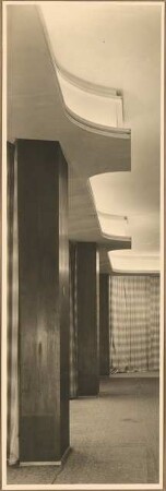 Kaufhaus F.V. Grünfeld, Leipziger Straße, Berlin Erfrischungsraum: Veranstaltungsraum verkleidete Stützen und Anschnitt Deckenspiegel