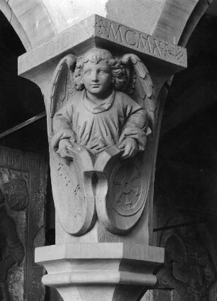 Kapitell mit Engel : Kapitell mit Engel (1350/1520). Hirschhorn (Neckar), Ehemalige Klosterkirche Sankt Maria, Westempore, ehemaliger Lettner