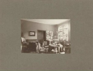 Empfangszimmer der Oberin der Kaiserin-Augusta-Stiftung in Potsdam, Fensterseite