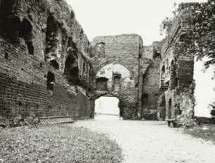 Balga (Wessjoloje), Ordensburg, Ansicht des Inneren