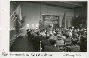 Eröffnung der FDGB-Bundesschule "Theodor Leipart" in Bernau