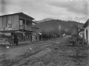 In Pozanti : Eine Straße in Pozanti.