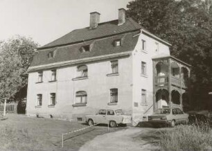 Markneukirchen (Vogtlandkreis), Wohnhaus, Schulstraße 1, Trauf- und Giebelseite