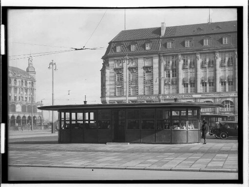 Verkehrspavillon Rathausmarkt (Hamburg-Altstadt): Teilansicht : SchumacherWV Nr. 345