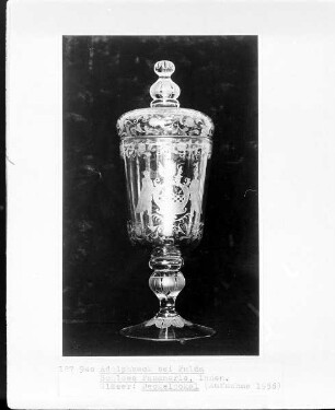 Deckelpokal