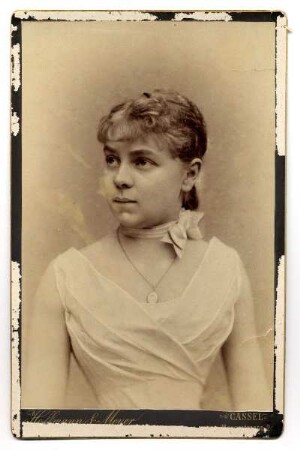 Portrait von Frau Tetzlaff