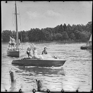 Jugendlicheim Kinderferienlager in Prieros-Brück, Bild 2, Juli 1964. SW-Foto © Kurt Schwarz.