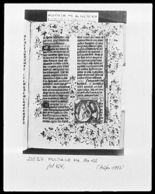 Deutschordensbrevier für die Ballei Utrecht — Initiale M, darin die Verkündigung, Folio 424verso