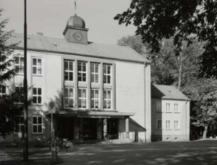 Mittelschule