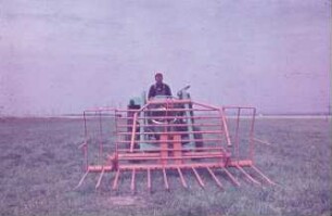 Fotografie: Traktor, Standardtraktor, Frontlader, Zubehör, Heuernte