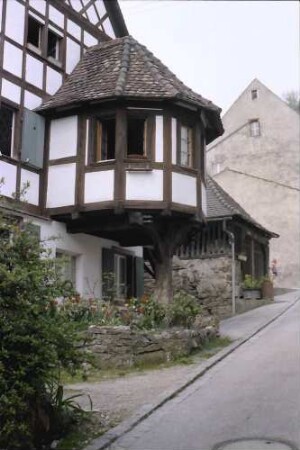 Istein: Erker am "Chanzerli" (Basler Bürgerhaus)