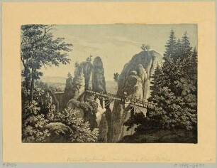Die hölzerne Basteibrücke in der Sächsischen Schweiz, mit Blick auf das Neurathener Felsentor