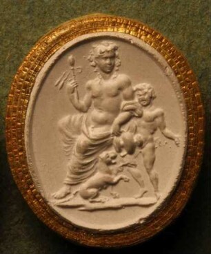 Bacchus, auf einen Faun gestützt, tränkt einen Tiger (Daktyliothek, Erstes Mythologisches Tausend)