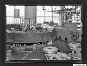 Lackierungsmaschine, Foto 1960