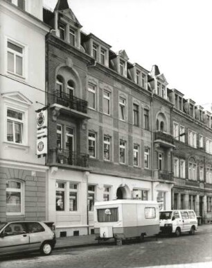 Dresden-Neustadt, Hallesche Straße 9. Wohnhaus (1900)