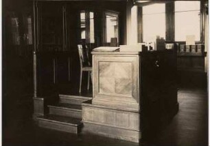 Studiensaal des Kupferstichkabinetts im westlichen Kunstkammersaal des Neuen Museums, Saalaufsicht