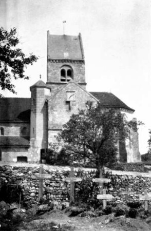 Erster Weltkrieg - Reservelazarett Harmonie Heidelberg und 1. Bad. Leibgrenadier-Regiment Nr. 109. Unbekannte Kirche