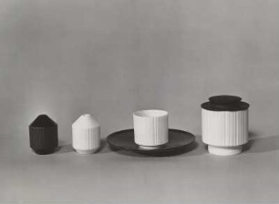 Teile zum Essgeschirr "Variation" von Tapio Wirkkala