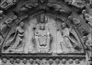 Thronende Madonna mit zwei Engeln