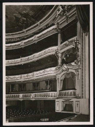 Stadttheater, Strasbourg: Ansicht Ränge und Proszenium