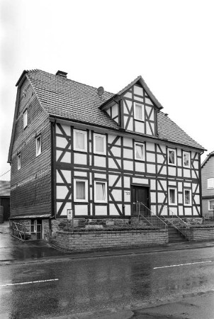 Wohnhaus (Wohnhaus, Fachwerk); Vöhl, Arolser Straße 23