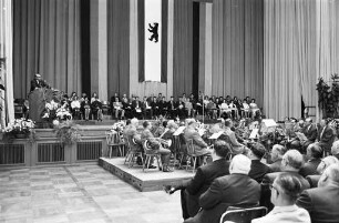 Feierstunde des Ortskuratoriums "Unteilbares Deutschland" zum "Tag der Heimat" im Großen Saal der Stadthalle.