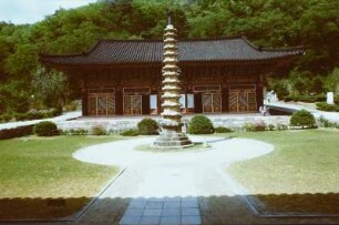 Buddhistische Pohyon-sa-Tempelanlage mit Sokka-Pagode