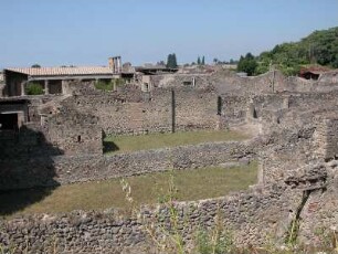 Pompej - Hausmauern : Aufgenommen am 21. Juli 2004 in den Ausgrabungsstätten der römischen Siedlung Pompeji