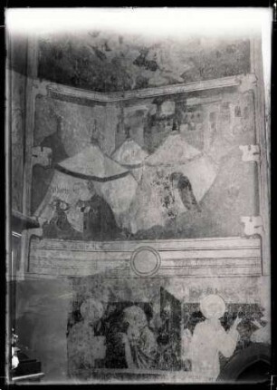 Kirche; Wandbilder nach der Restaurierung