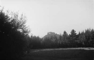 Burg Hohenneuffen : Blick auf die Burg Hohenneuffen