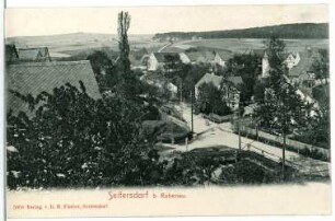 Seifersdorf. Ortsteilansicht : Seifersdorf. Ortsteilansicht. Dorfstraße, Kreuzung Alte Meißner Straße, vorn Lebensmittelgeschäft Fischer & Bäckerei Enderlein